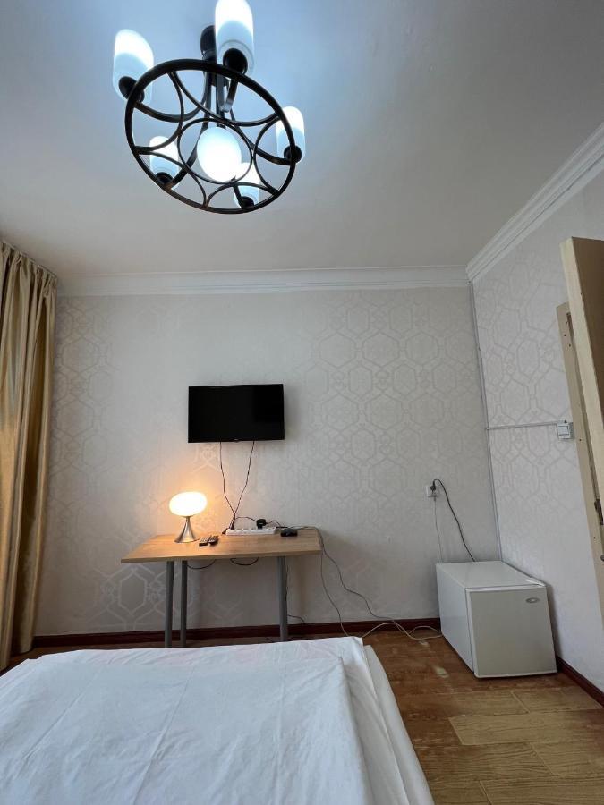 Khongor Guest House & Tours Ulaanbaatar Ngoại thất bức ảnh