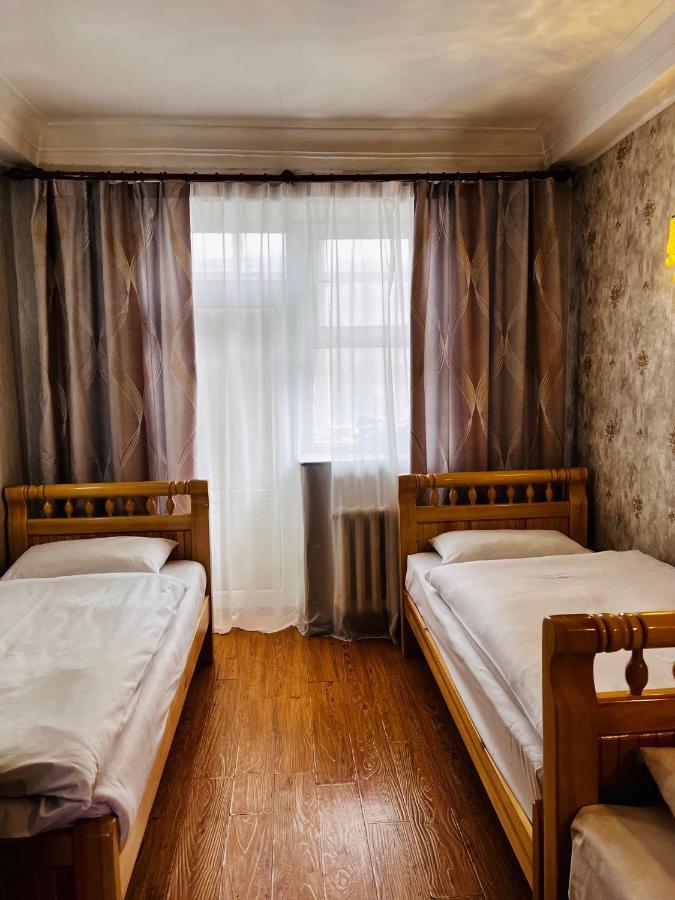 Khongor Guest House & Tours Ulaanbaatar Ngoại thất bức ảnh